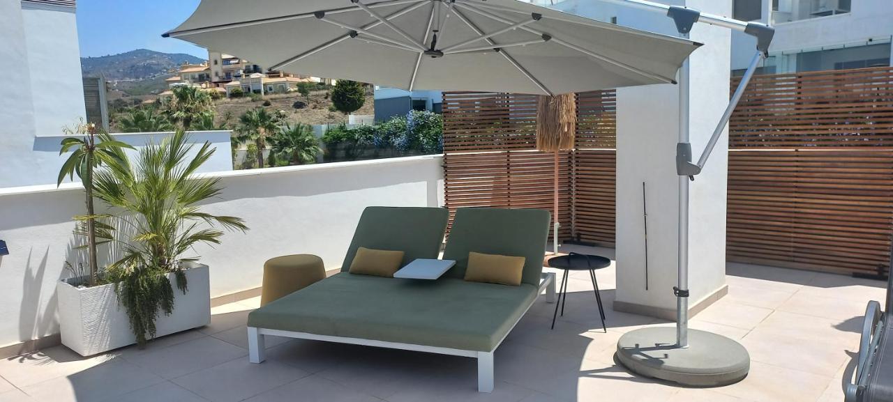 Appartement Baviera Hills - Torre Del Mar - Costa Del Sol Caleta De Velez Exteriör bild